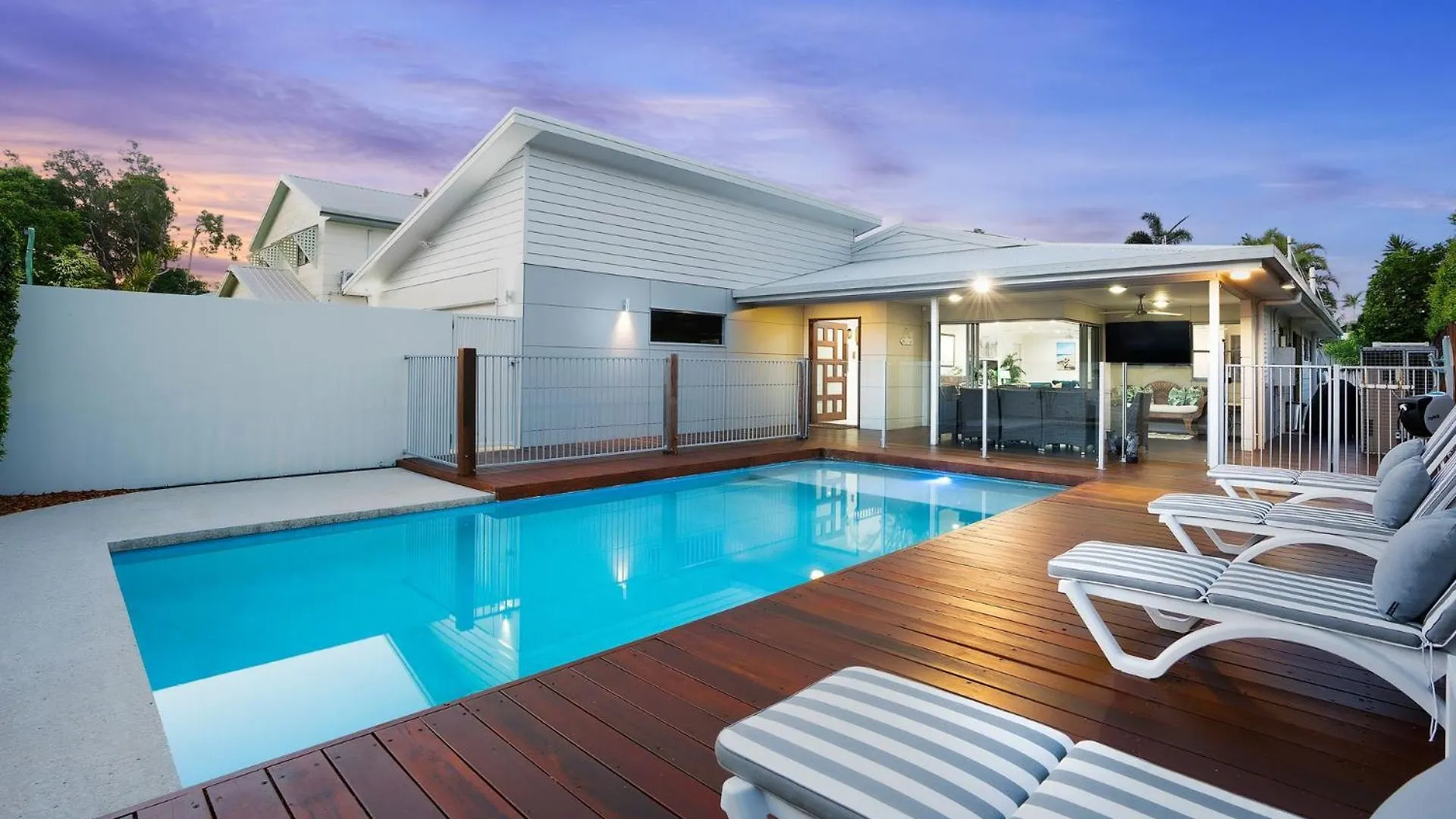 22 Sorrento Avenue Villa Coolum Beach 0*,  Australië